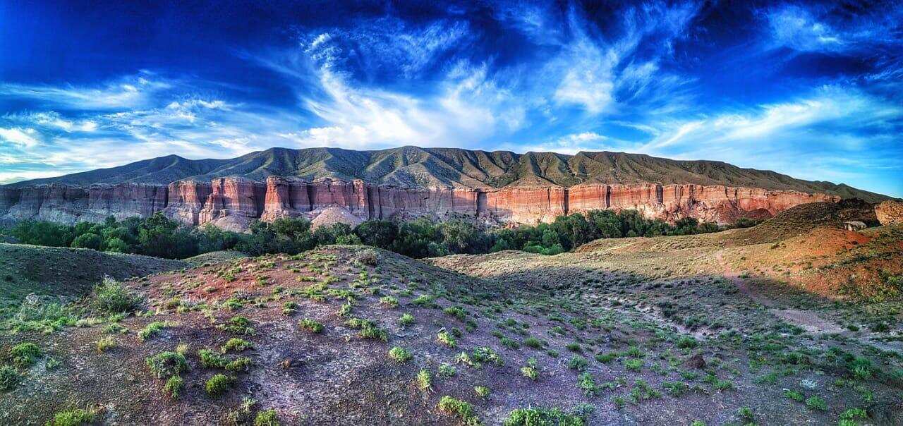Экспресс тур: озера Кольсай и Кайынды, Чарынский и Черный каньоны. (11/12)