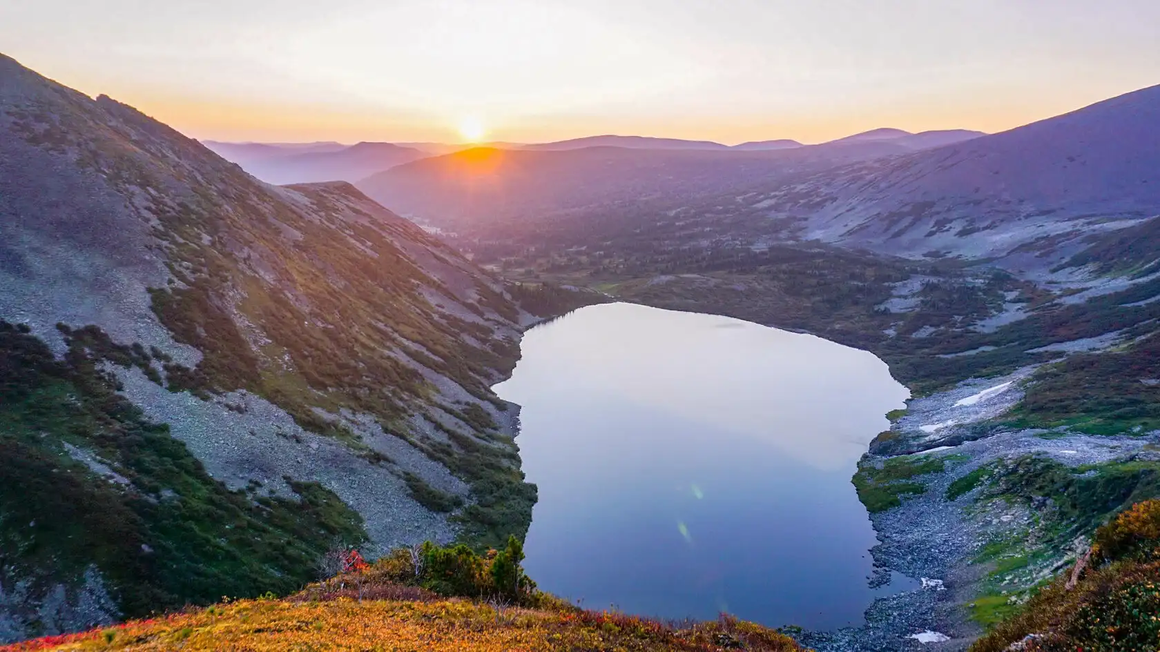 Поход в Золотую Долину, Поднебесные Зубья