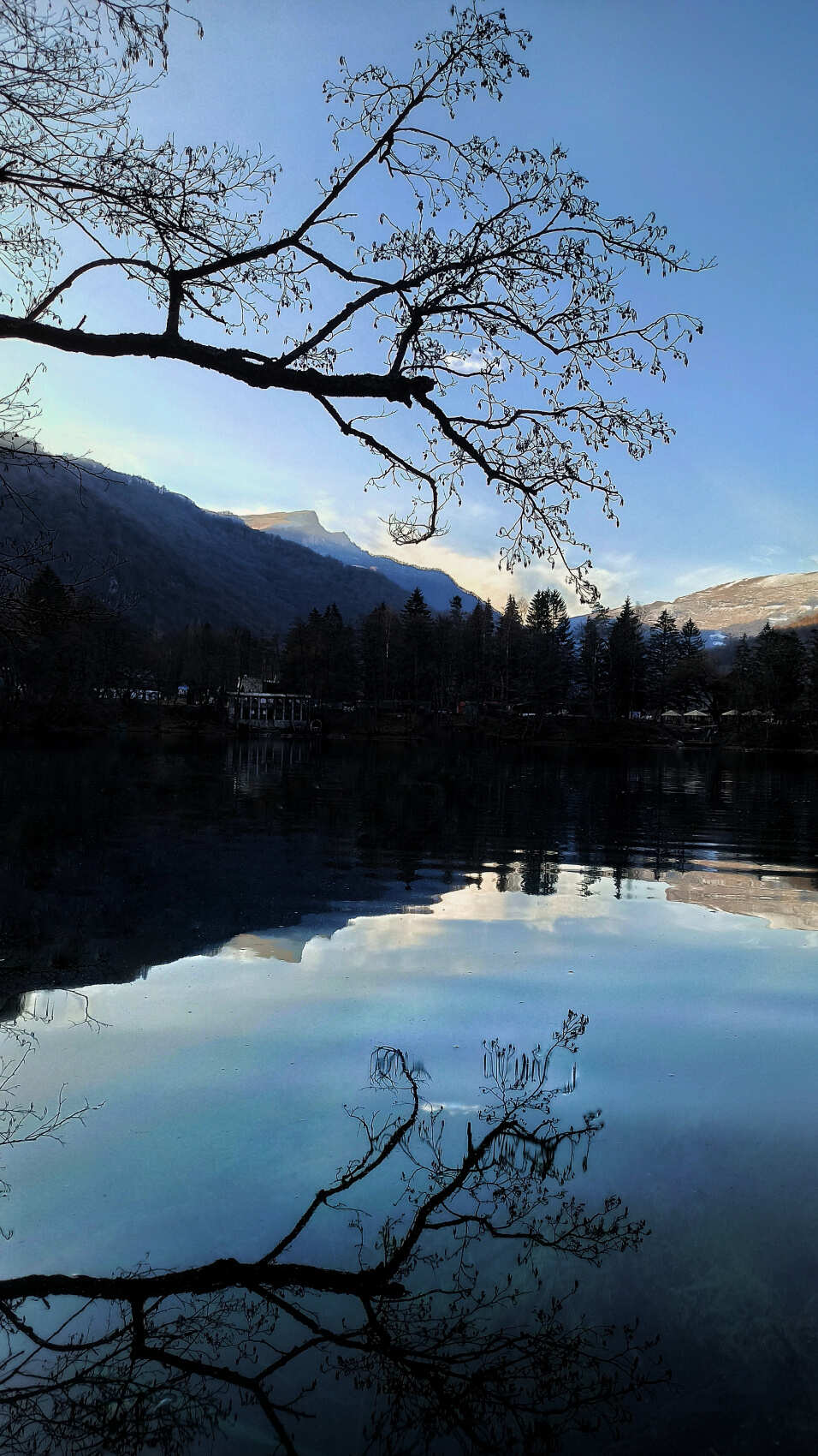 Язык Тролля и Голубые озёра, индивидуальный тур - экскурсия в Верхнюю Балкарию (12/26)