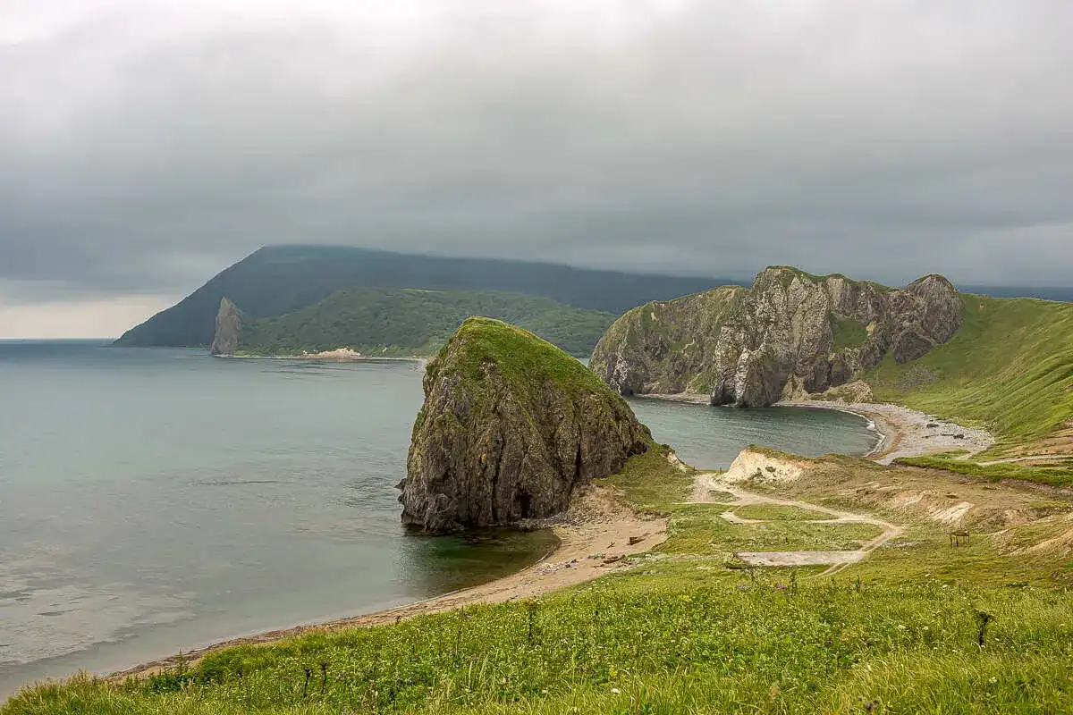 Три вулкана Курильских островов. Путешествие на другую планету (30/138)