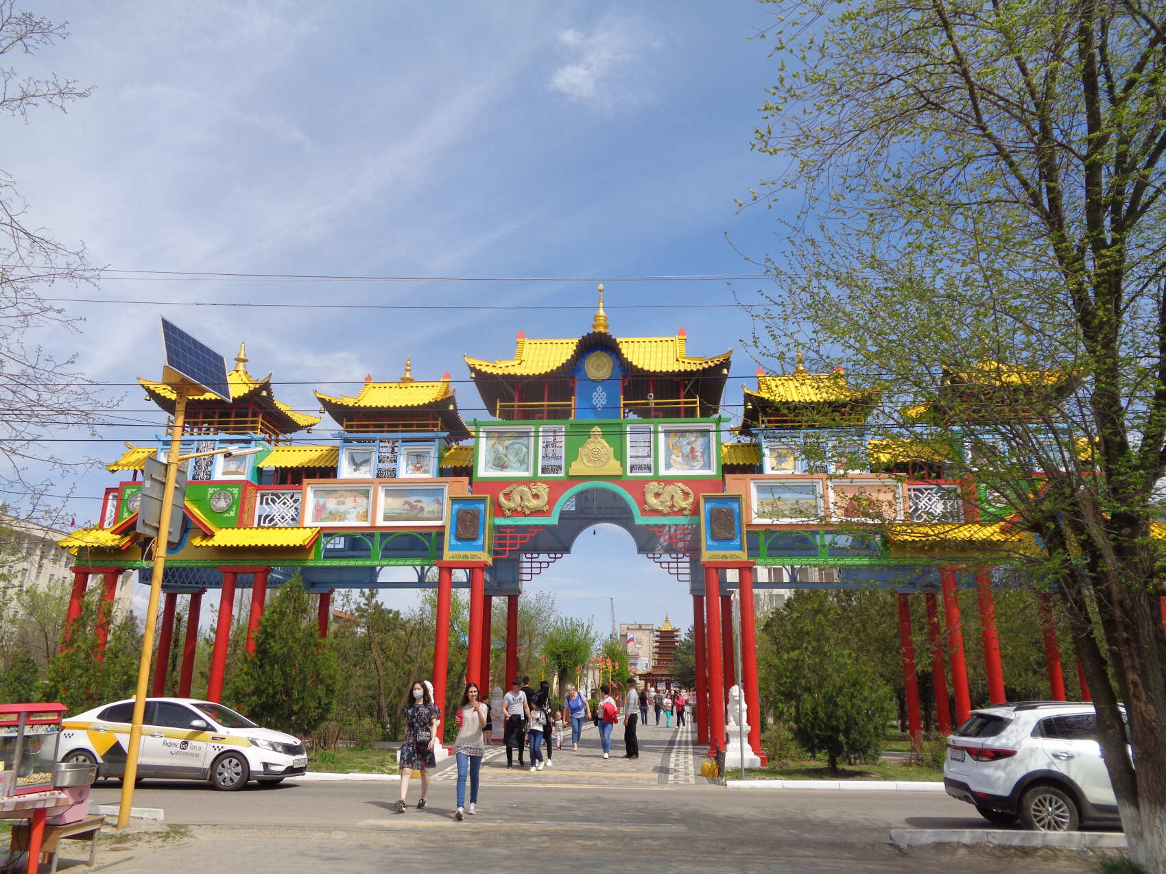 Калмыкия, тюльпанные поля, озеро Баскунчак и Золотая Элиста (5дн./5 ноч.) (28/51)