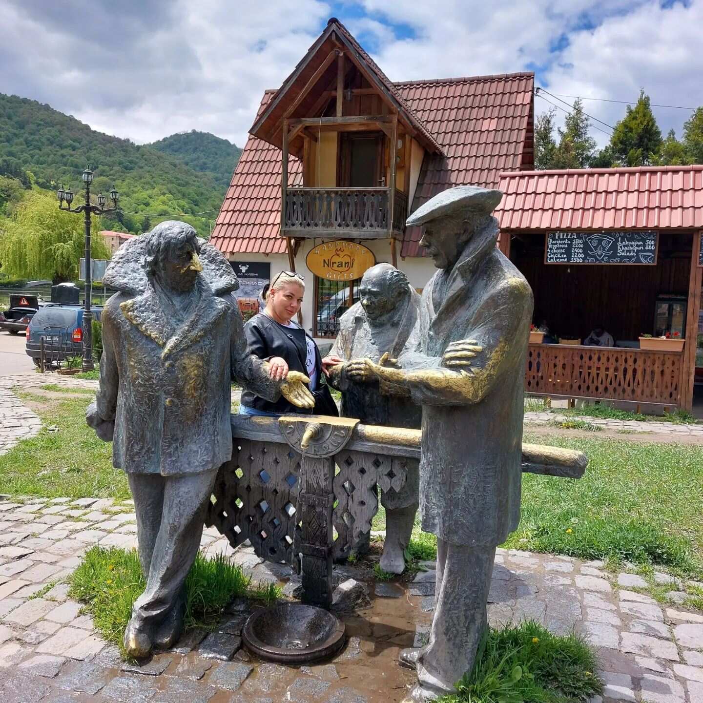 Экскурсия к озеру Севану и монастырям Агарцин и Гошаванк (11/18)