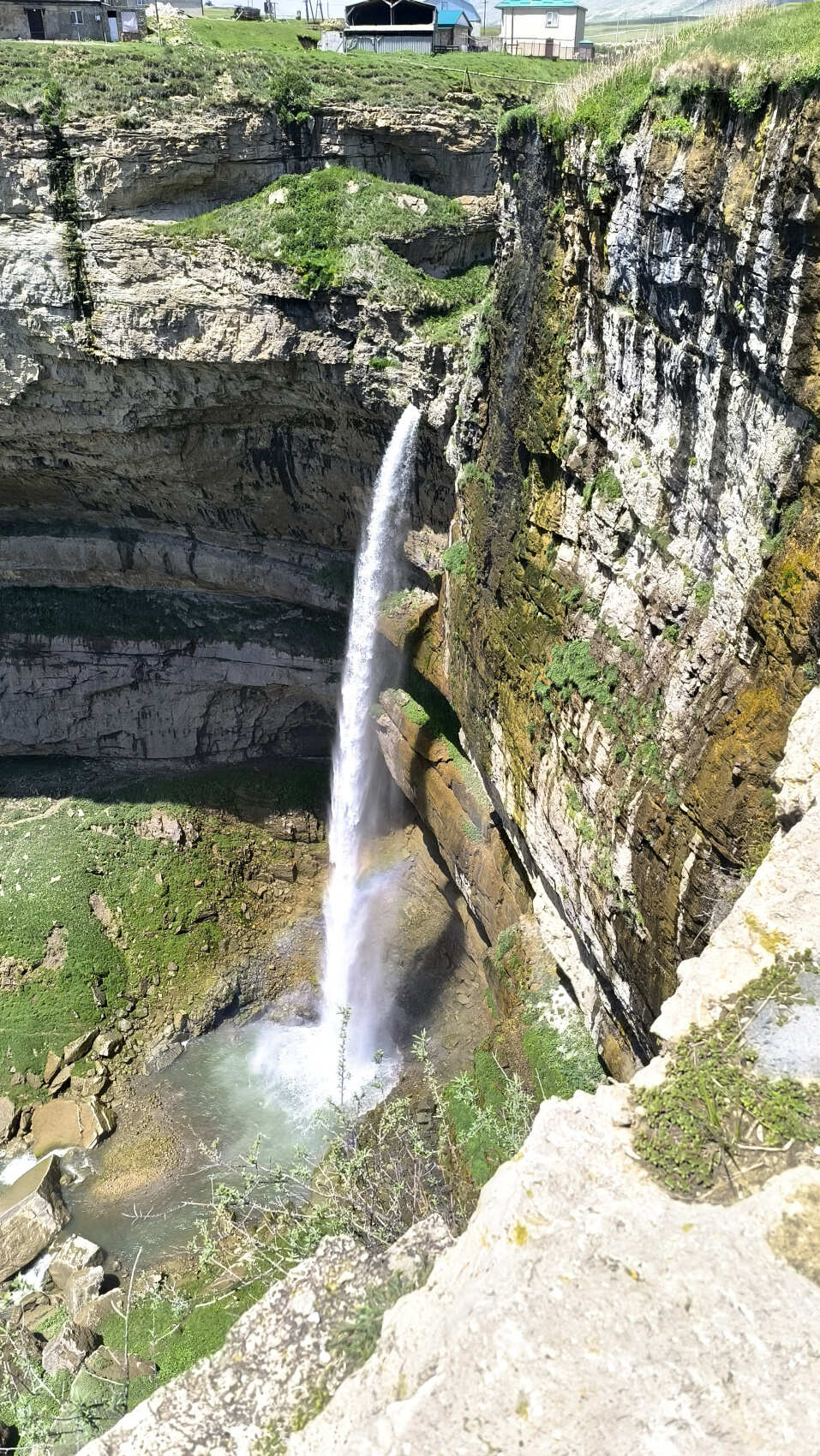 Восхождение на гору Акаро в Хунзахе. (3/16)