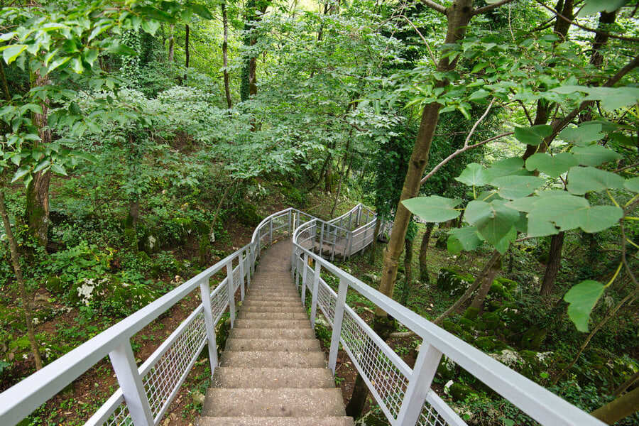 Индивидуальная Экскурсия в Кутаиси +каньон Мартвили (Окаци) (9/14)