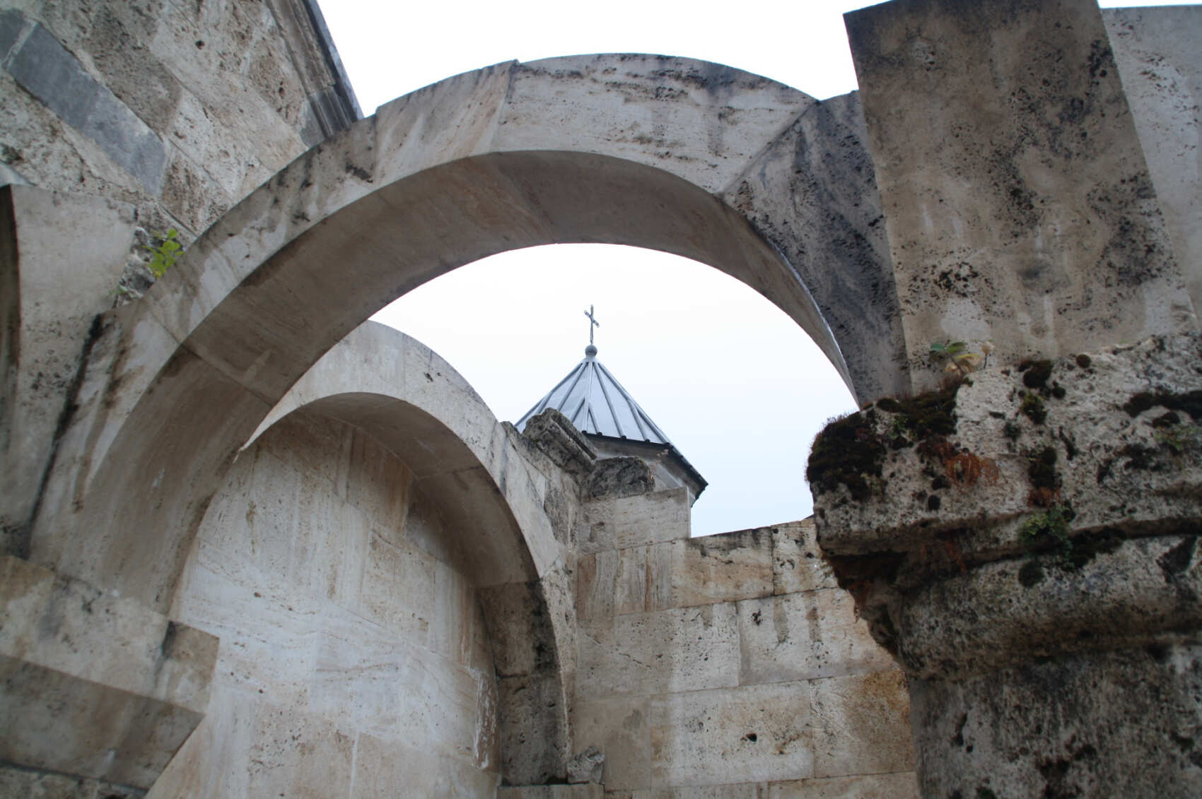 Экскурсия к озеру Севану и монастырям Агарцин и Гошаванк (14/18)