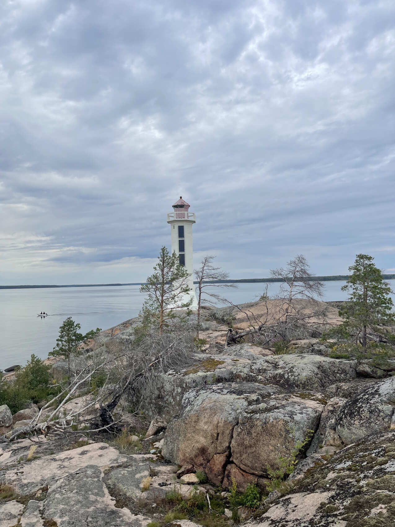 Острова и шхеры Выборгского залива. Тур на катере с гидом. (16/17)