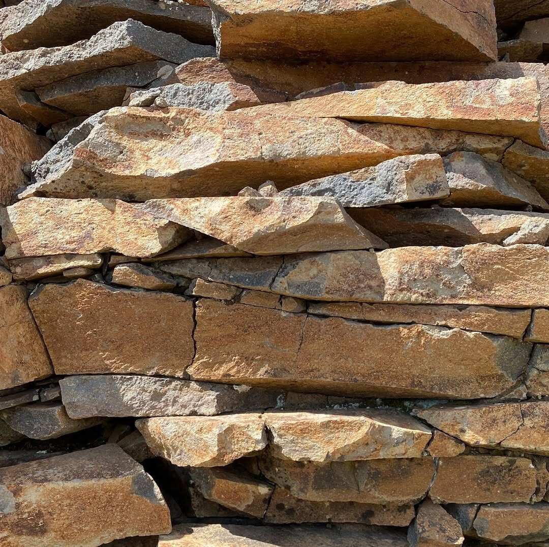 Восхождение (подъем) на южную вершину горы Арагац (9/11)