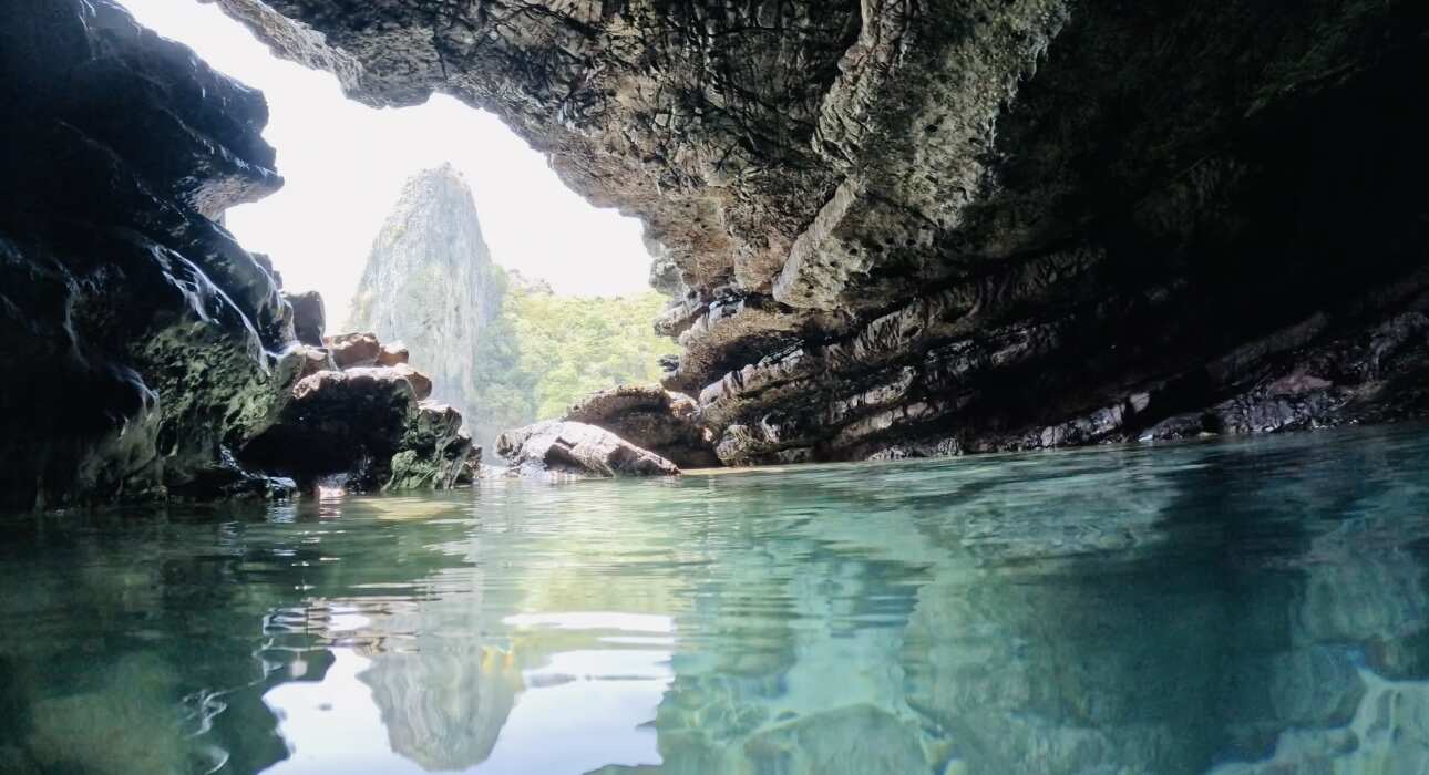 Путешествие на необитаемые острова архипелага Phi Phi. Сноркелинг с черепахами (30/41)