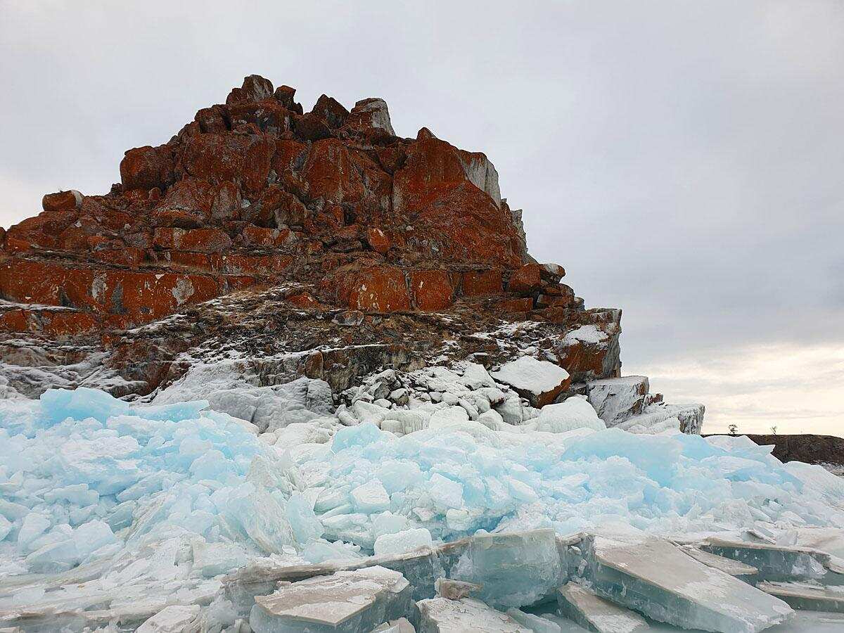 Лед Байкала за 4 дня. Горячее зимнее приключение. (3/26)