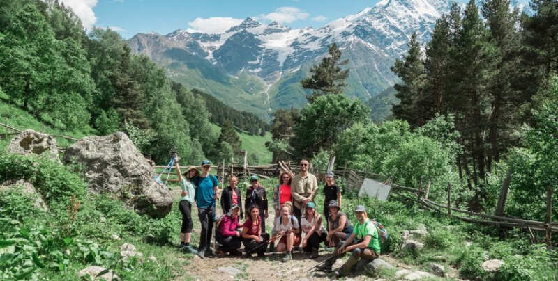 Приэльбрусье с комфортом. Треккинг по самым красивым местам (2/36)