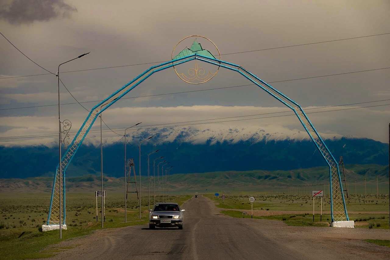 ВНЕ ПОПУЛЯРНЫХ МАРШРУТОВ (16/59)