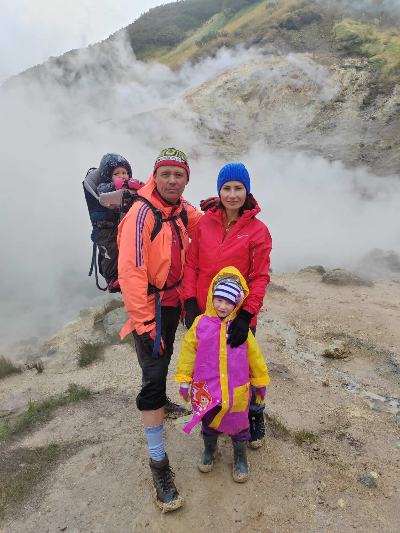 Знакомство  с городом и  чёрный песок на халактырском пляже (2/7)