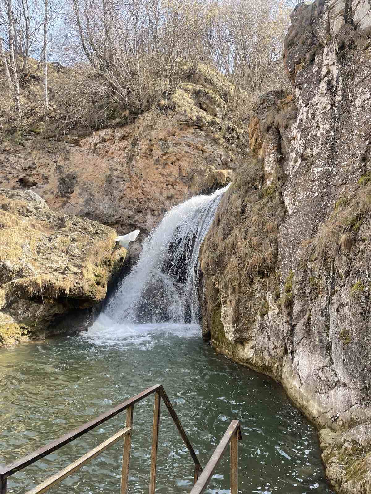 Термальные источники и водопады: путь здоровья (5/8)