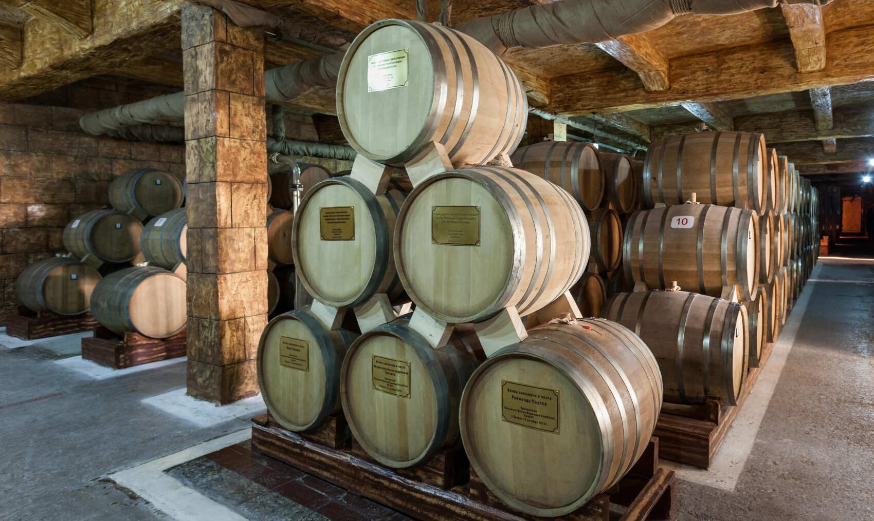 Индивидуальный тур в  Хор Вирап, Нораванк, пещера Арени (Пещера птиц), дегустация вин  (10/10)