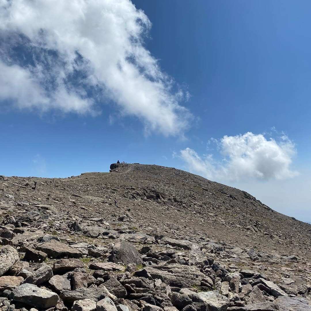 Восхождение (подъем) на южную вершину горы Арагац (2/11)