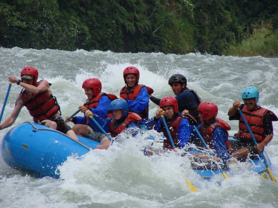 4-дневный лодж Amazon Tena (3/8)