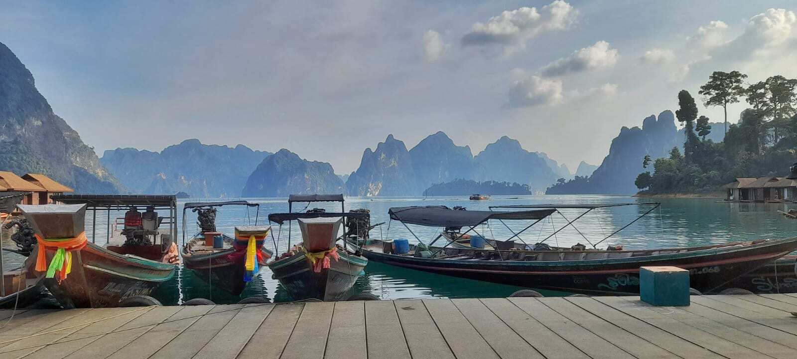 Сафари по слоновьим тропам. Сплав по озеру на плоту в заповеднике