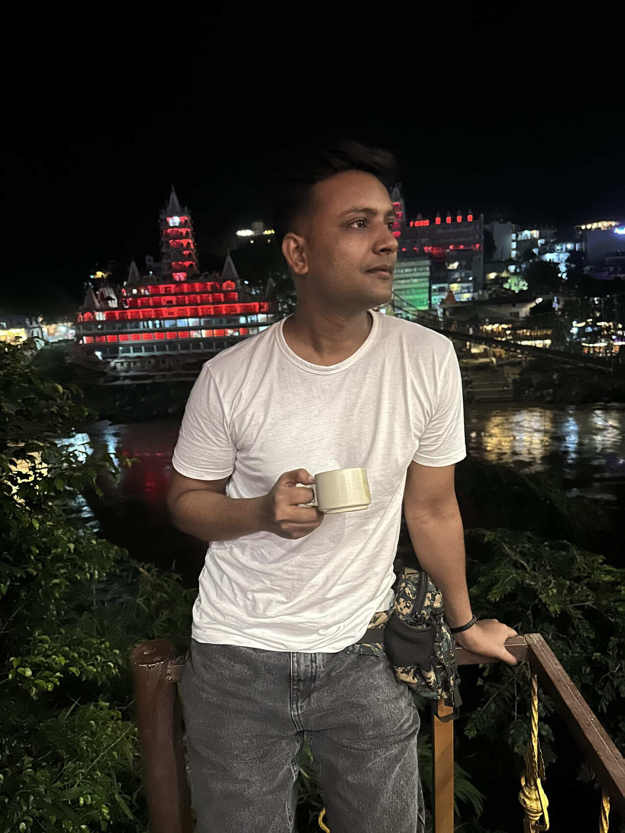  «Путешествие к истокам йоги: духовный опыт в Ришикеше и Харидваре» (5/11)