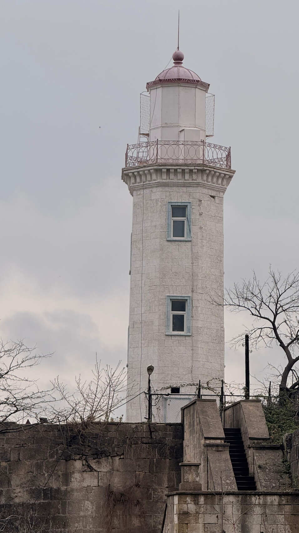 Дербент и Экраноплан <<Лунь (11/32)