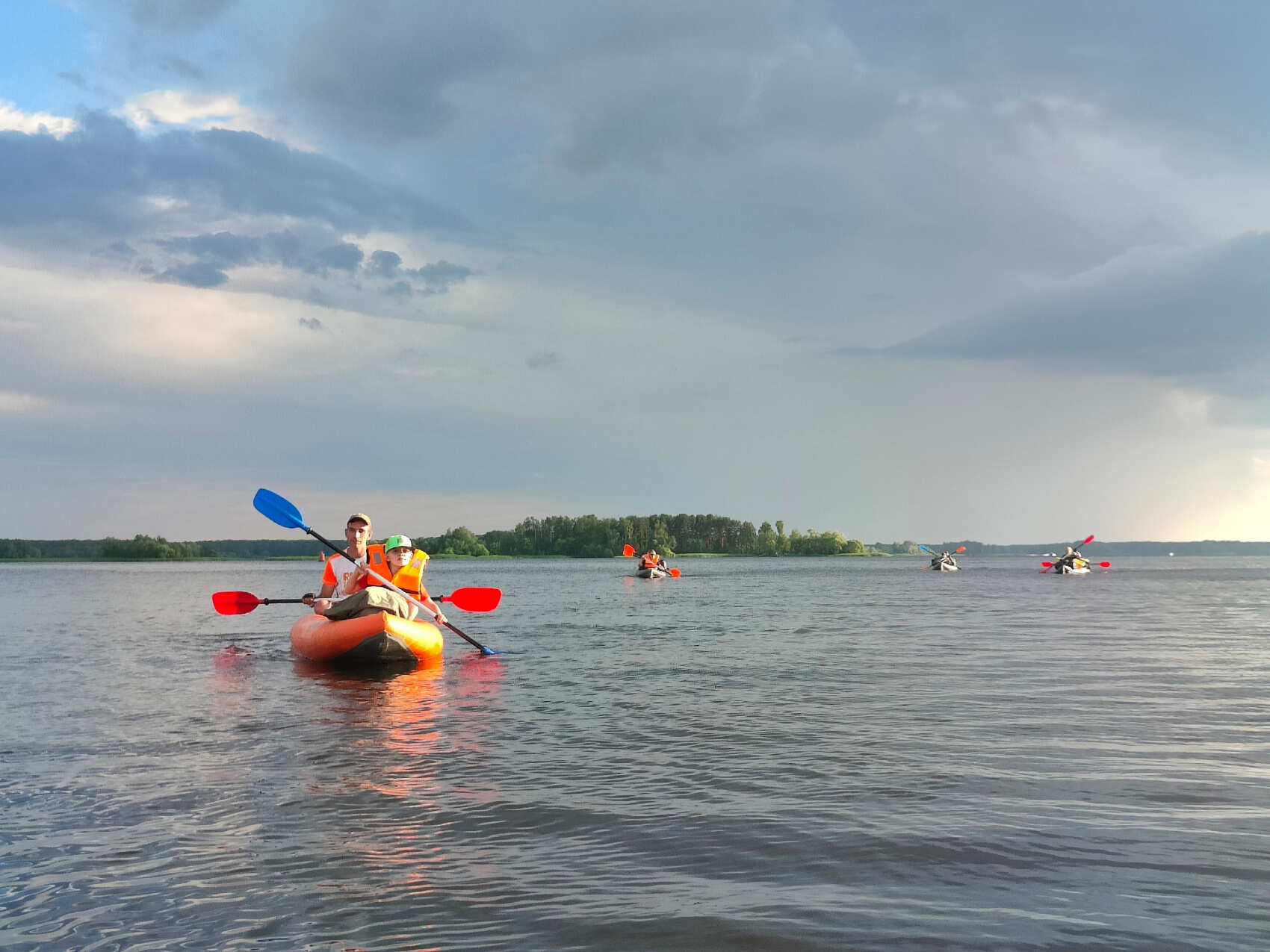 Сплав на байдарках по Московскому морю (1/13)