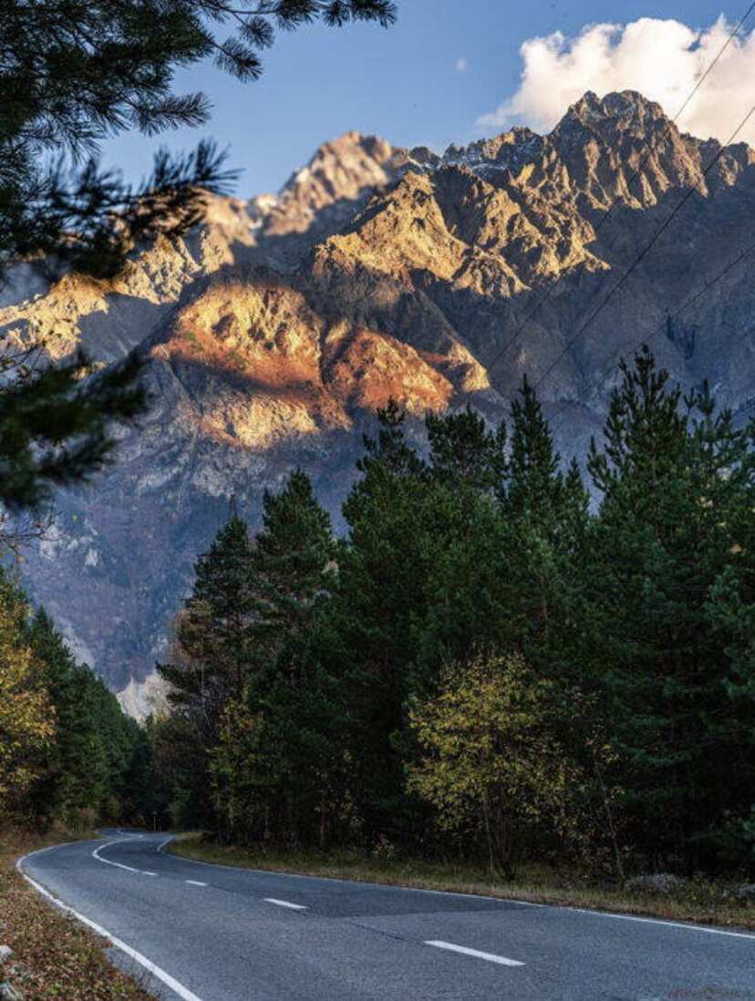 К Сказочным панорамам Цея  (2/16)