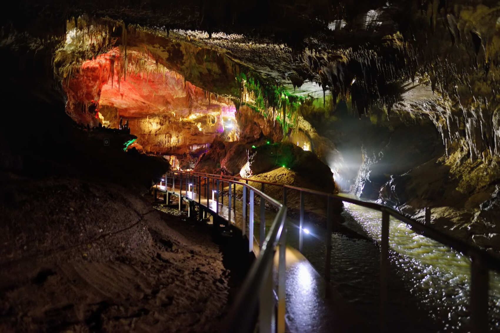 Индивидуальная Экскурсия в Кутаиси +каньон Мартвили (Окаци) (12/14)