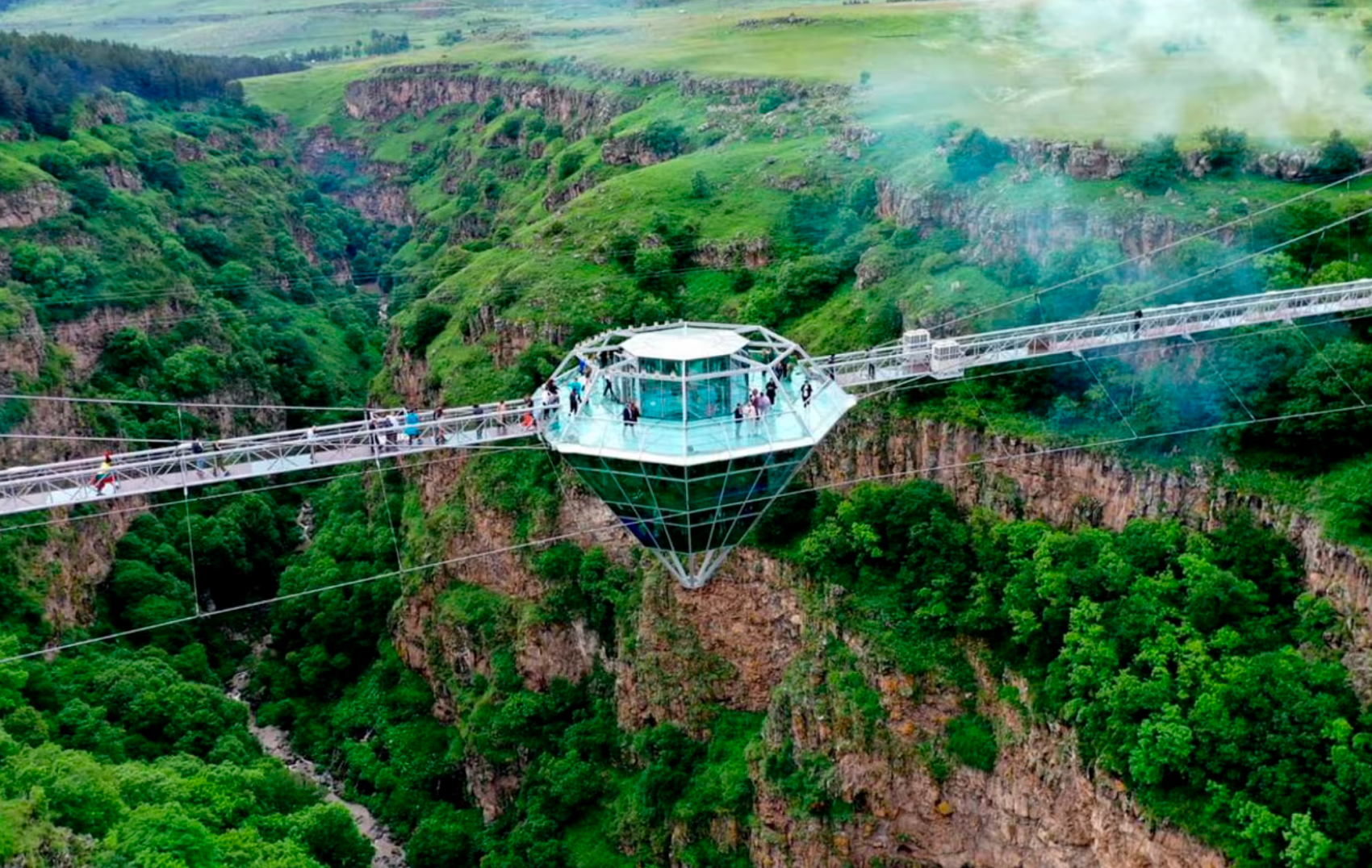 Каньон Дашбаш и мост  бриллиант, с посещением горных озер- новый маст хэв из Тбилиси (3/12)