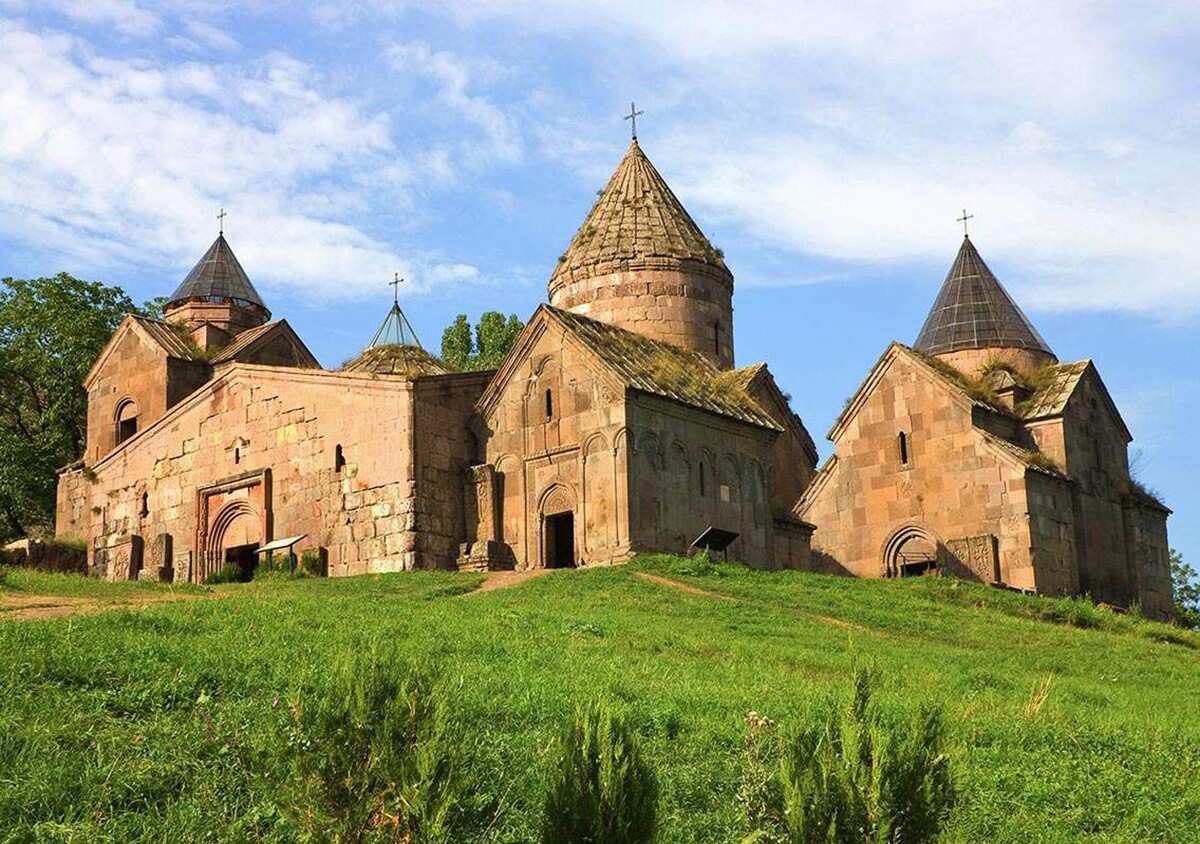 Пешая экскурсия по Дилижанскому национальному парку (9/20)