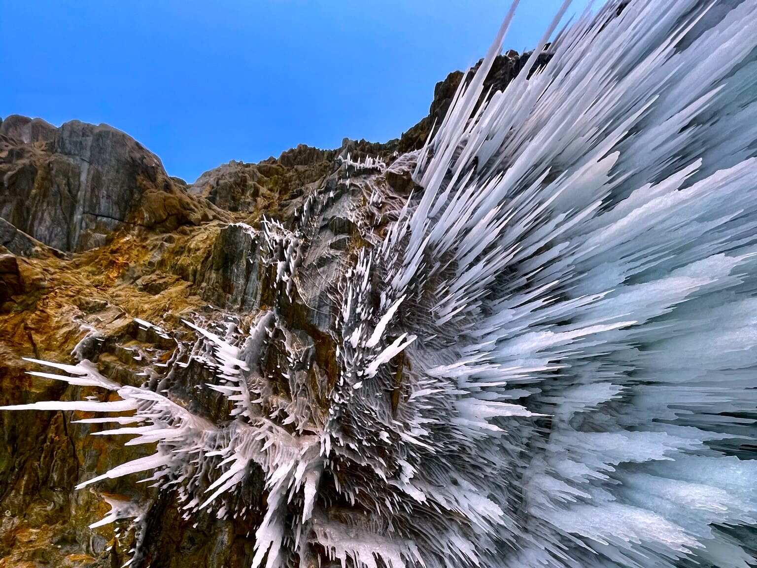 Дыхание Байкала (2/91)