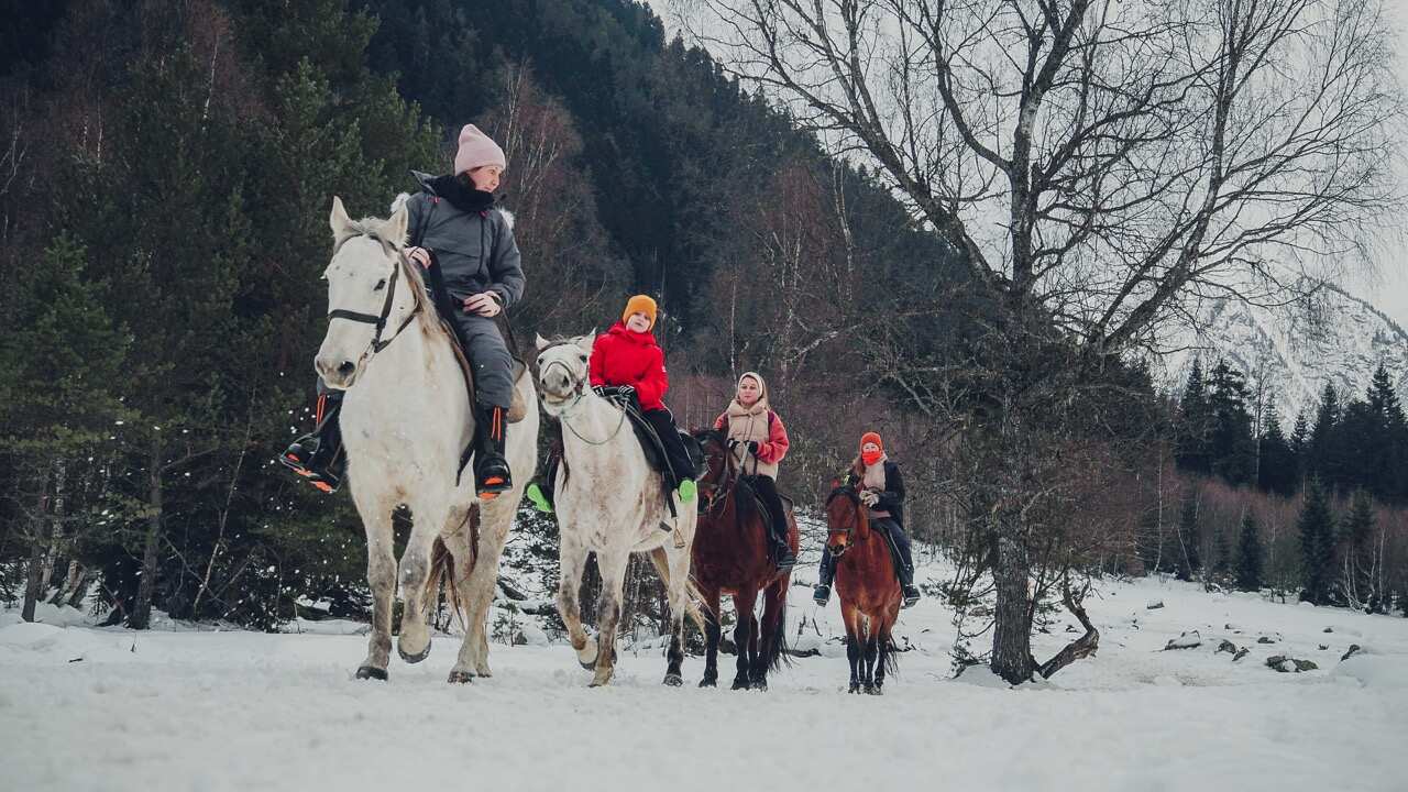 Спокойный конный тур Отдых в горах Архыза (3 дня) (3/20)