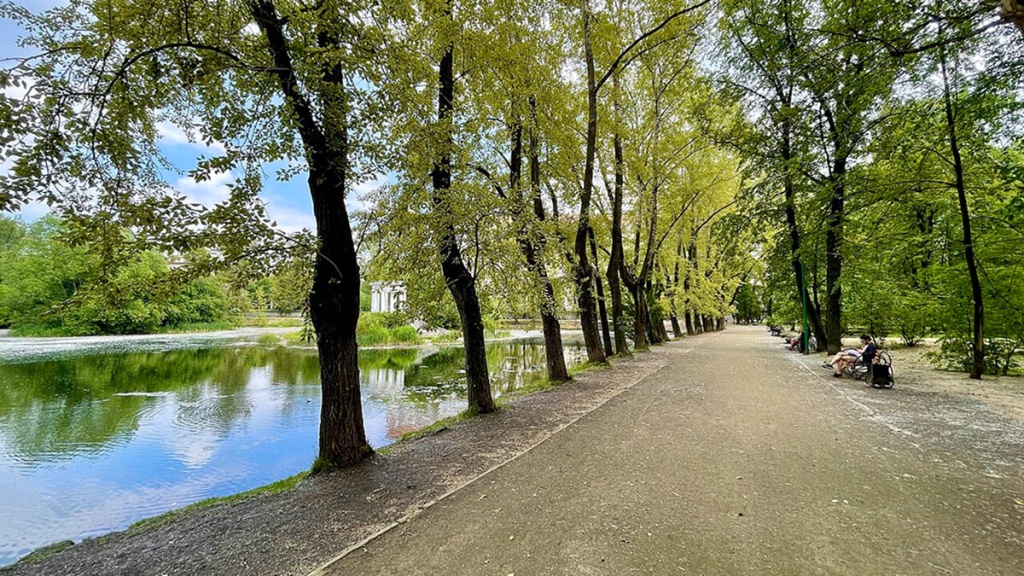 Река