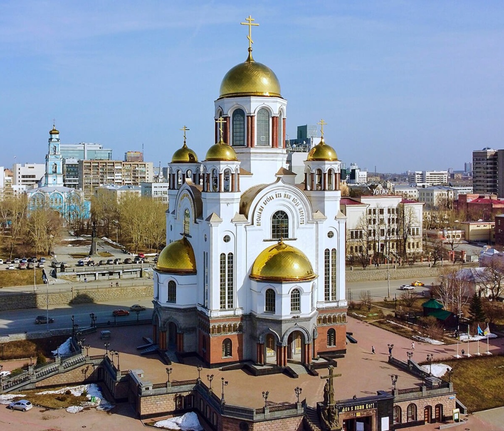 Храм