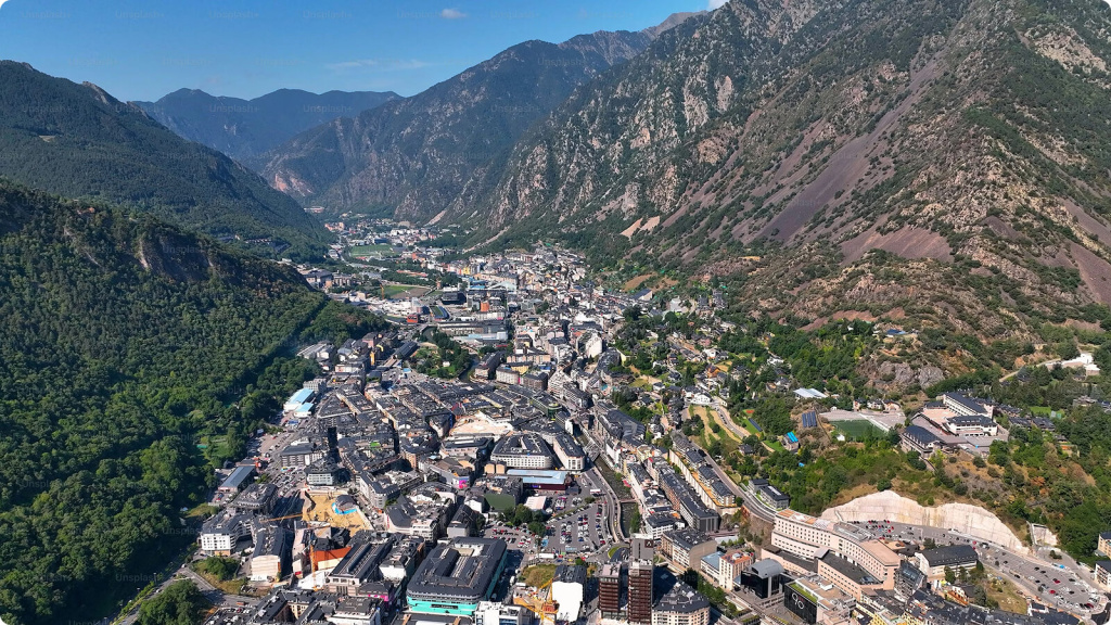 Здания в горах