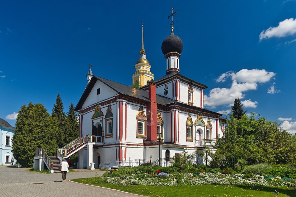 Монастырь