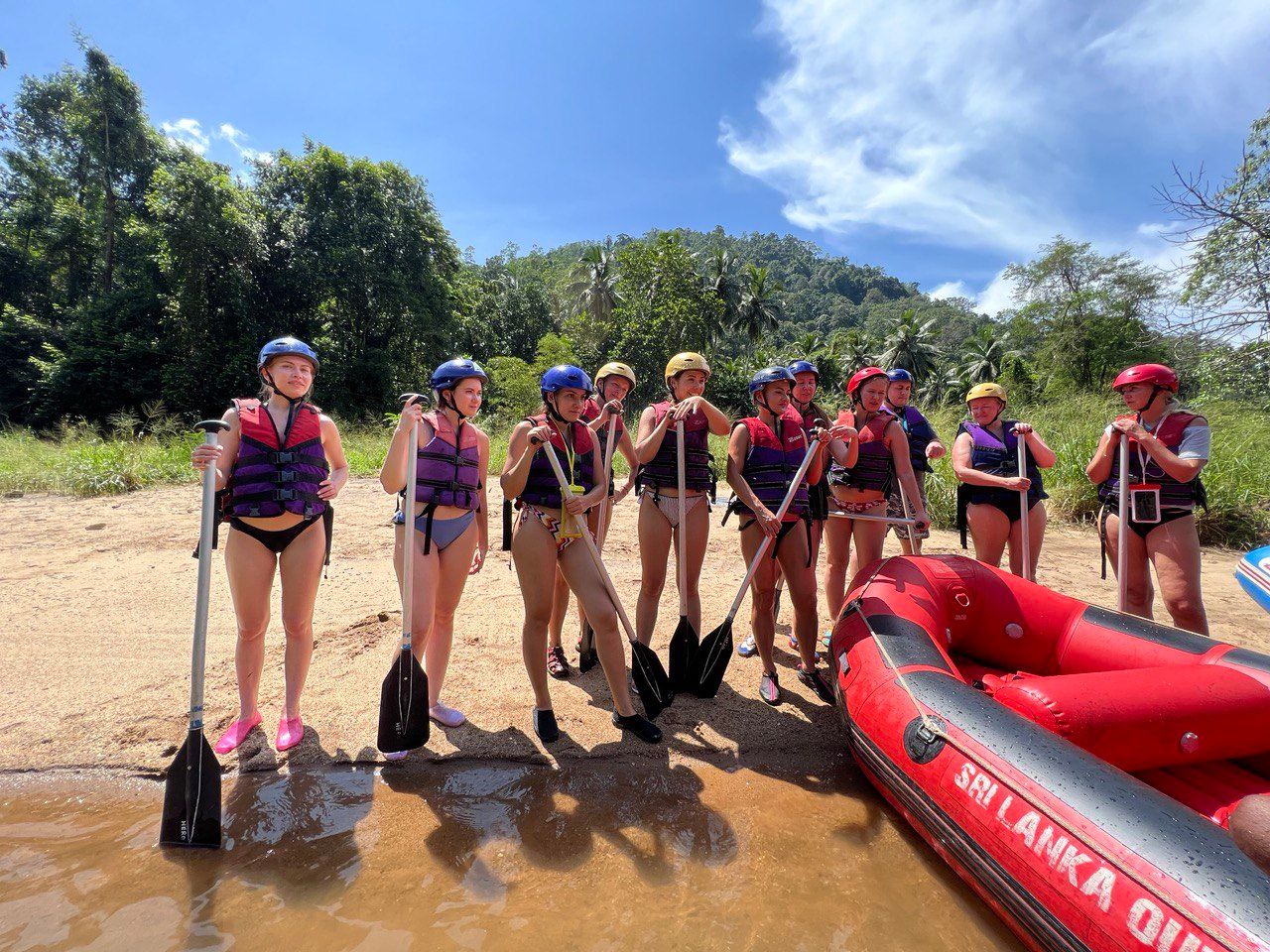 Wow! Цейлон! В погоне за приключениями: киты, горы, чай и святыни (4/96)