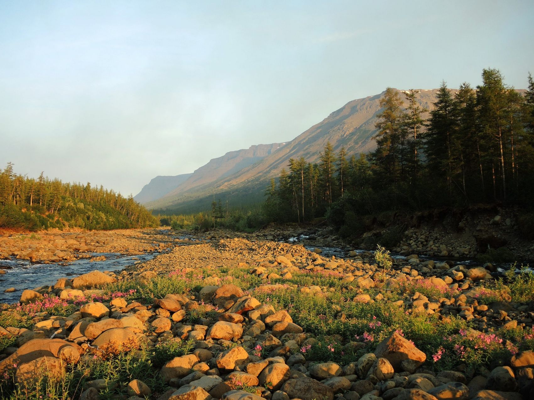 Территория плато Путорана (4/72)