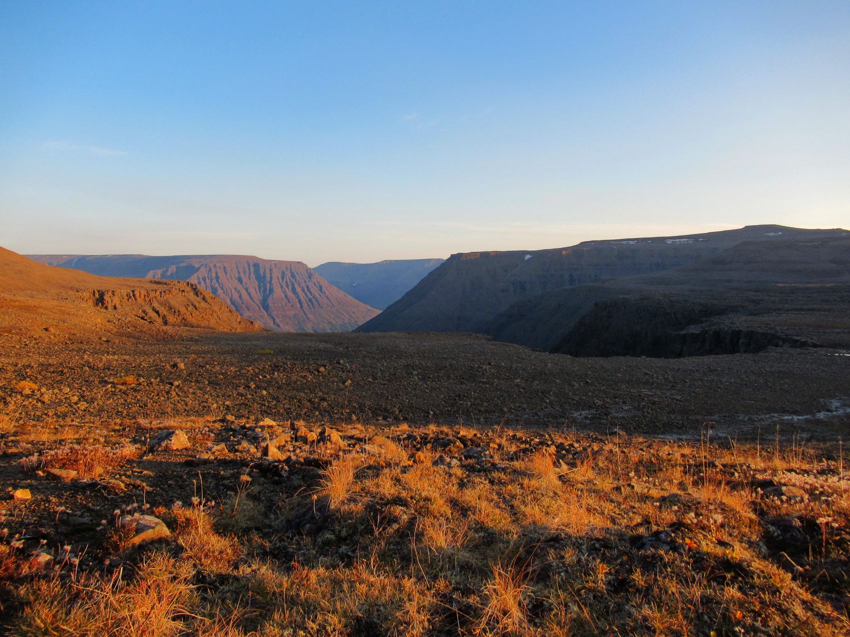 Территория плато Путорана (10/72)