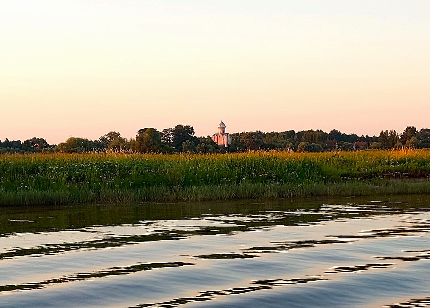 Старая Русса, остров Липно и теплые краски Ильменского глинта (7/23)