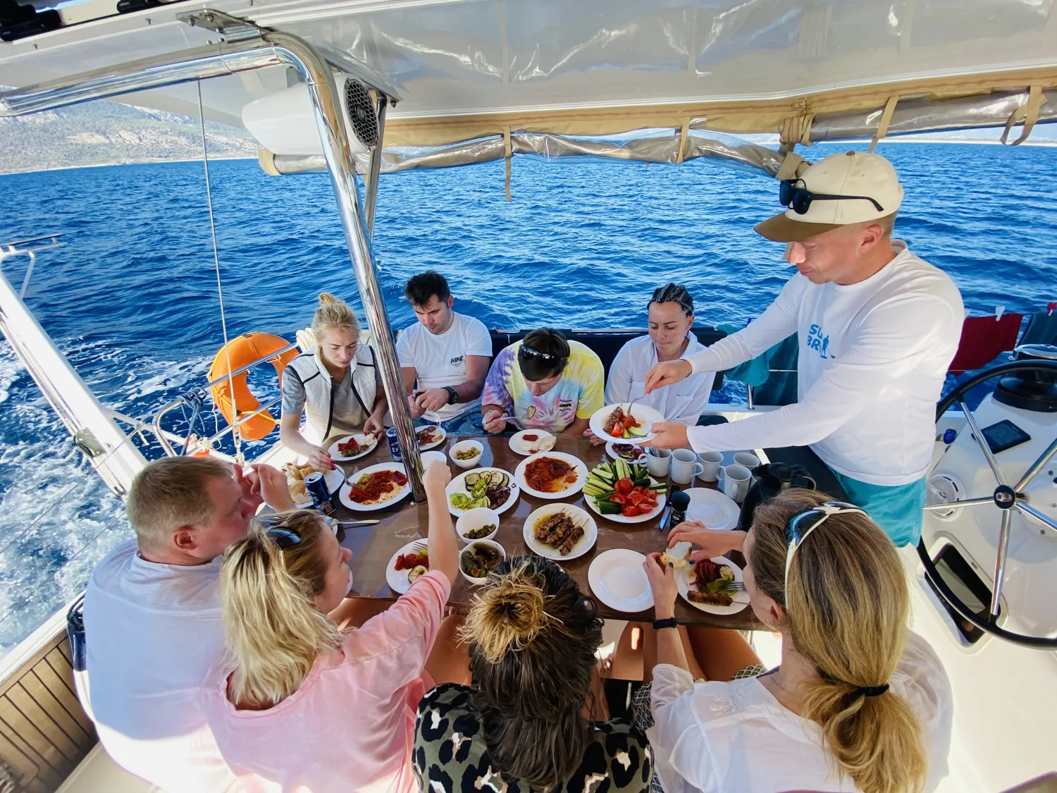 Португалия: яхтенный круиз в поисках китов на Азорах (5/34)