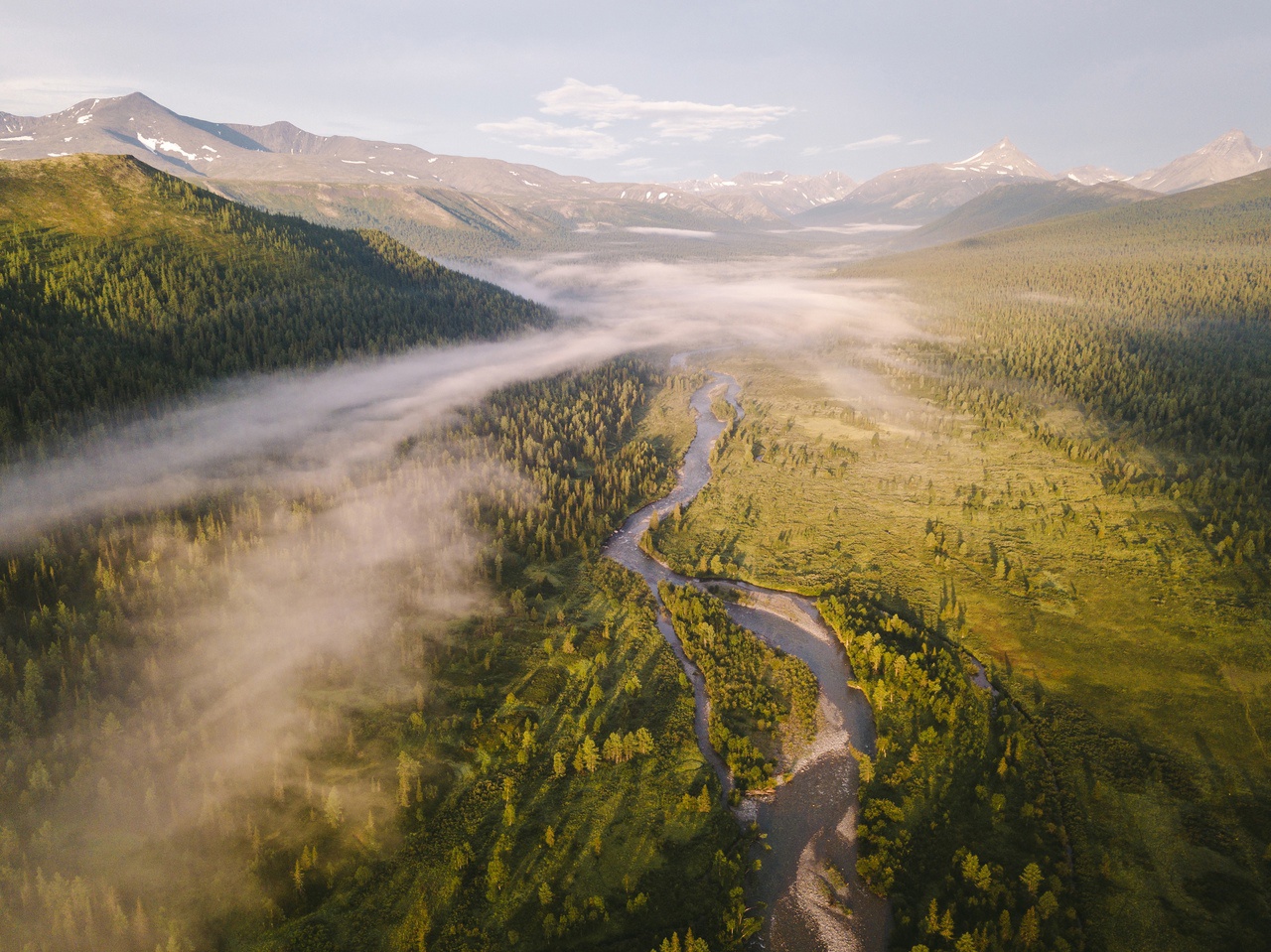 Приполярный Урал: горы Народная и Манарага (8/45)