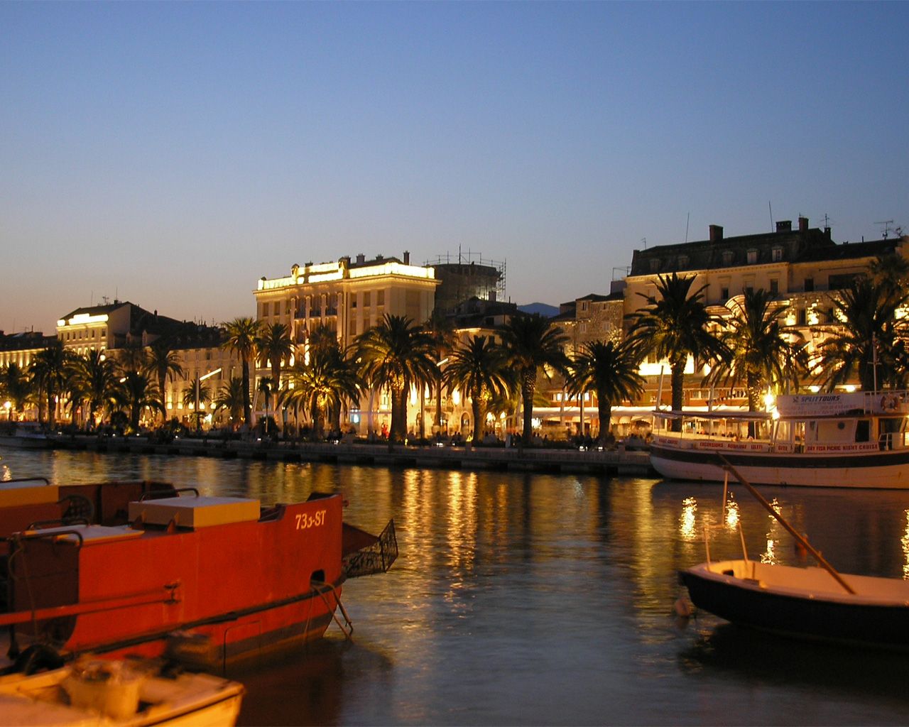 Лазурные Воды И Пальмы Хорватии Под Парусами (9/17)