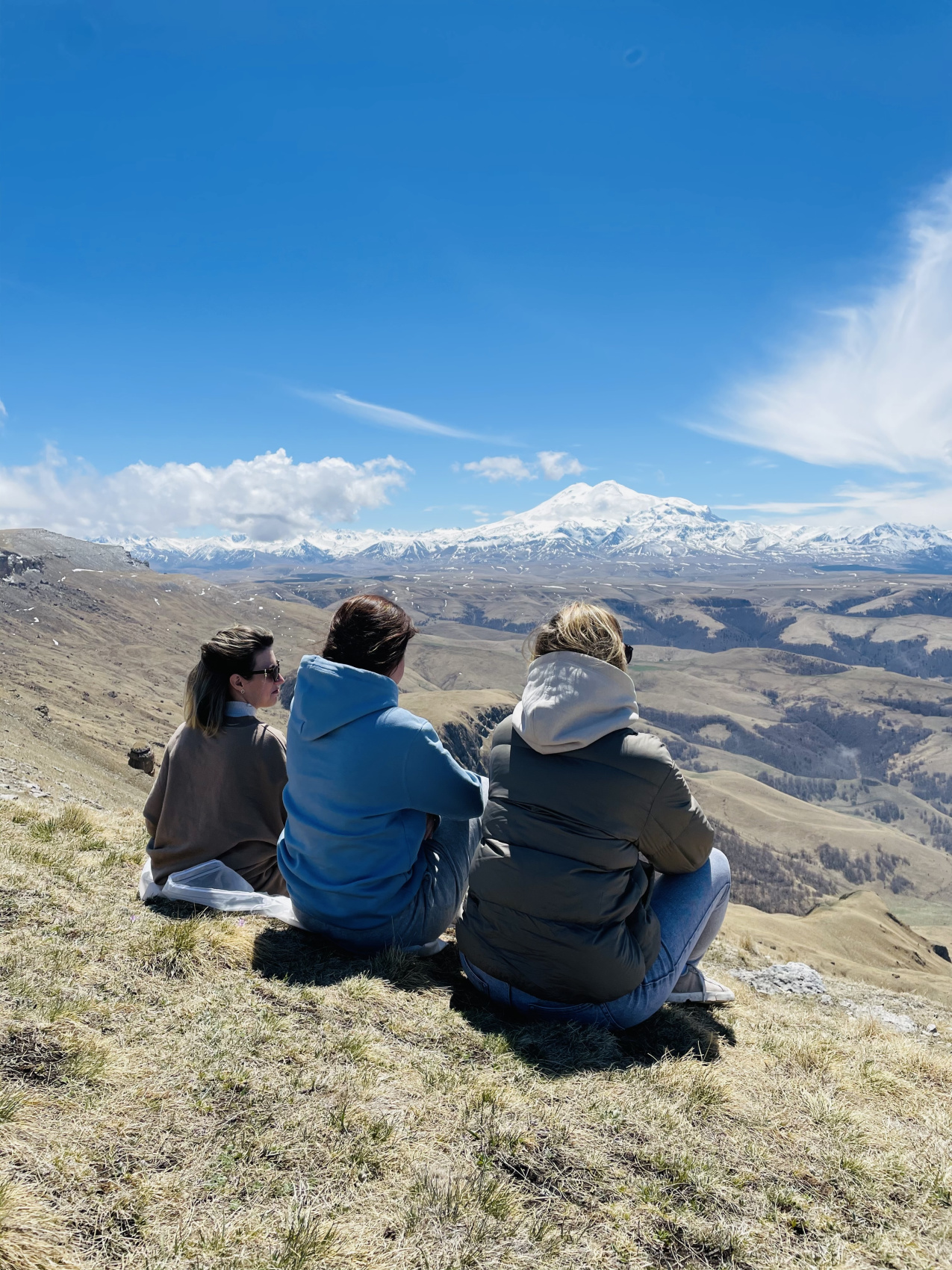 Приэльбрусье: трекинг в Архызе, проживание с альпаками, Бермамыт и полет на параплане (16/39)
