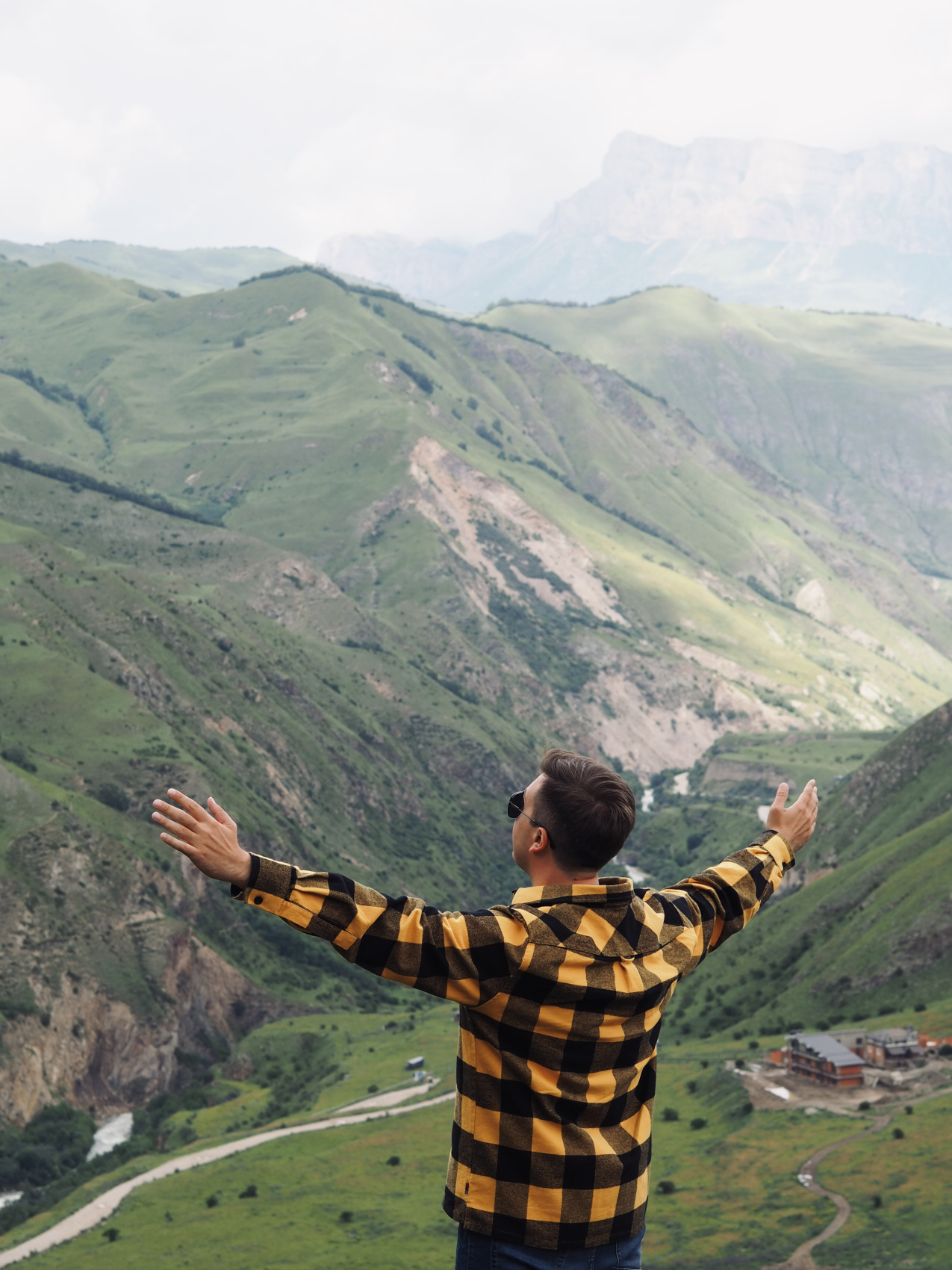 Приэльбрусье: трекинг в Архызе, проживание с альпаками, Бермамыт и полет на параплане (23/39)