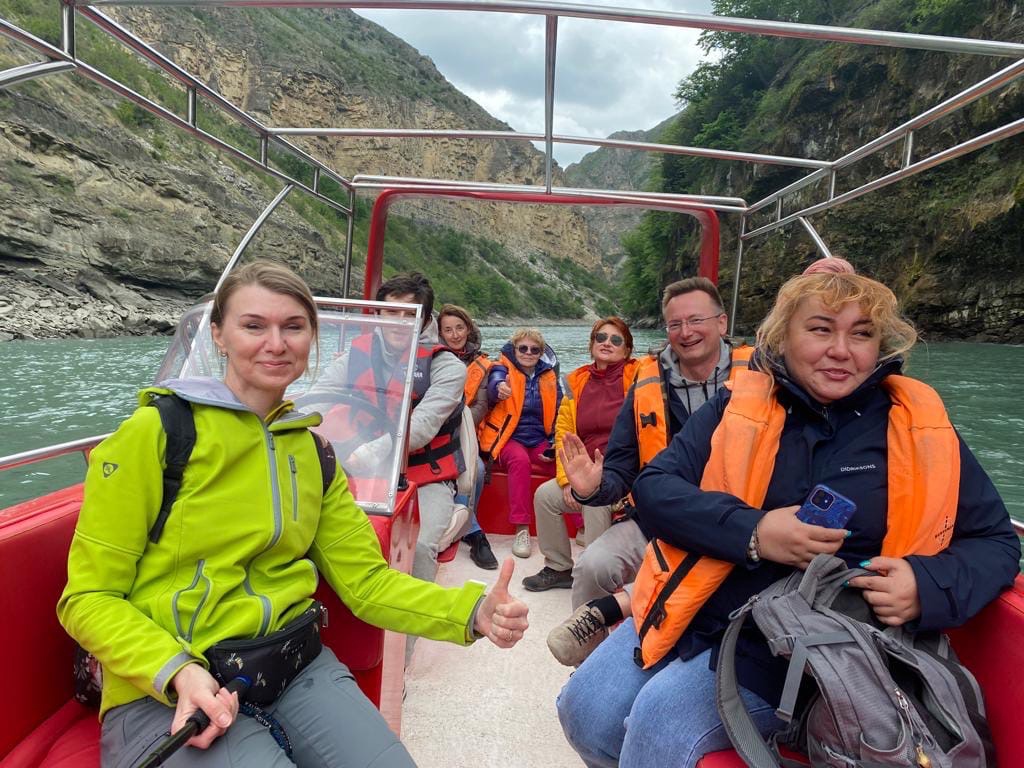 Весь Дагестан (3/43)