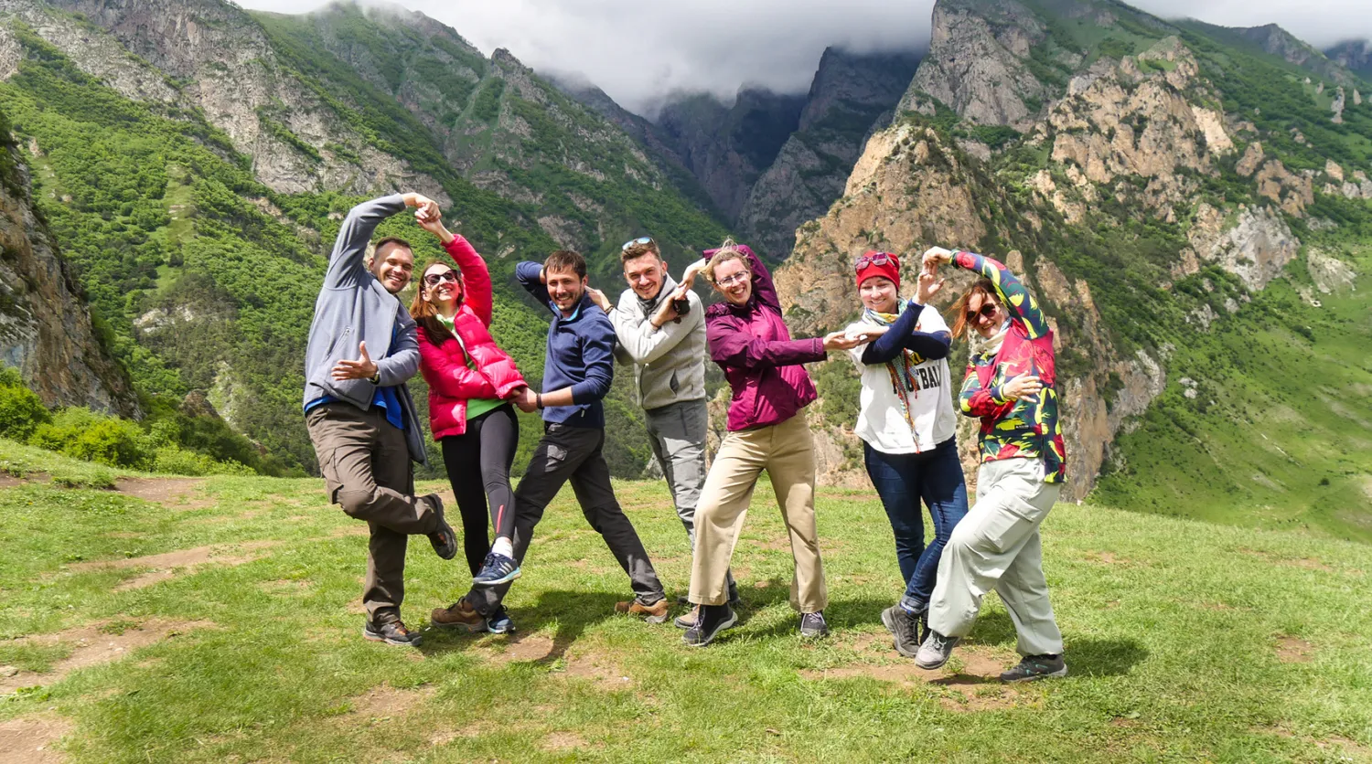 Йога для новичков в уединенных горах Кавказа. Походы без рюкзаков в комфорте (5/103)