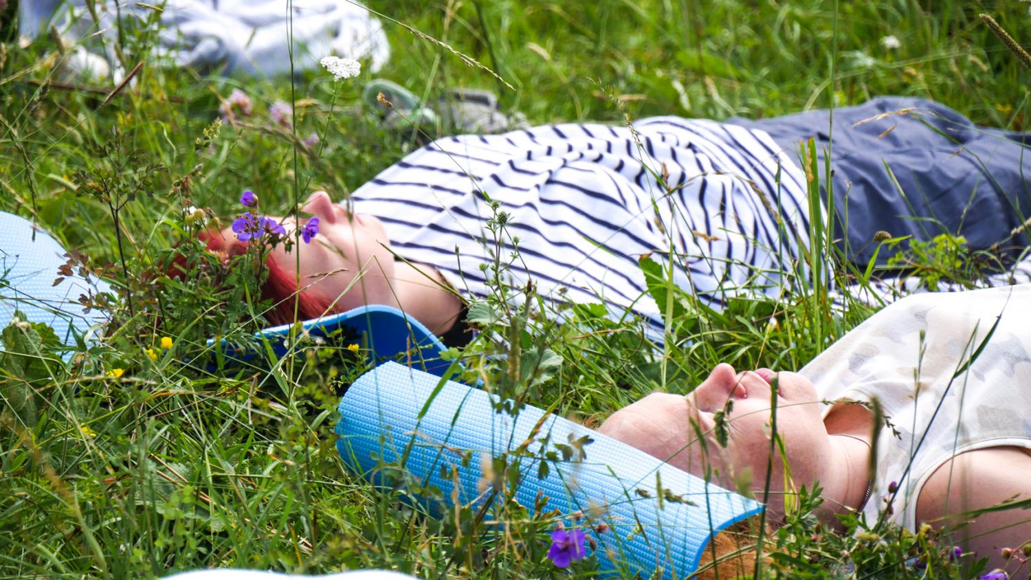 Йога для новичков в уединенных горах Кавказа. Походы без рюкзаков в комфорте (31/103)