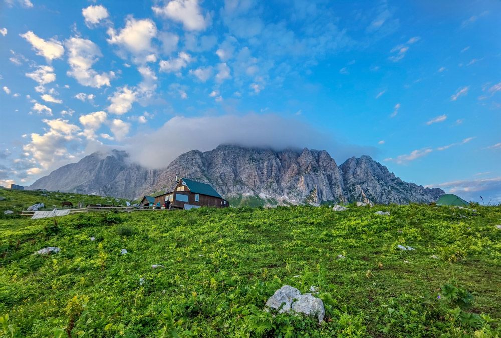 Поход по 30-му маршруту с восхождением на Фишт (2/61)