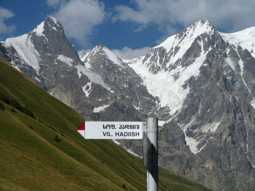 Поход в горы Сванетии, экскурсии и море (6/53)