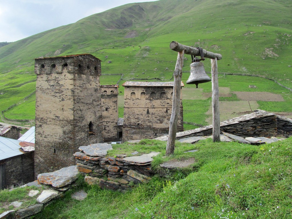 Поход в горы Сванетии, экскурсии и море (20/53)