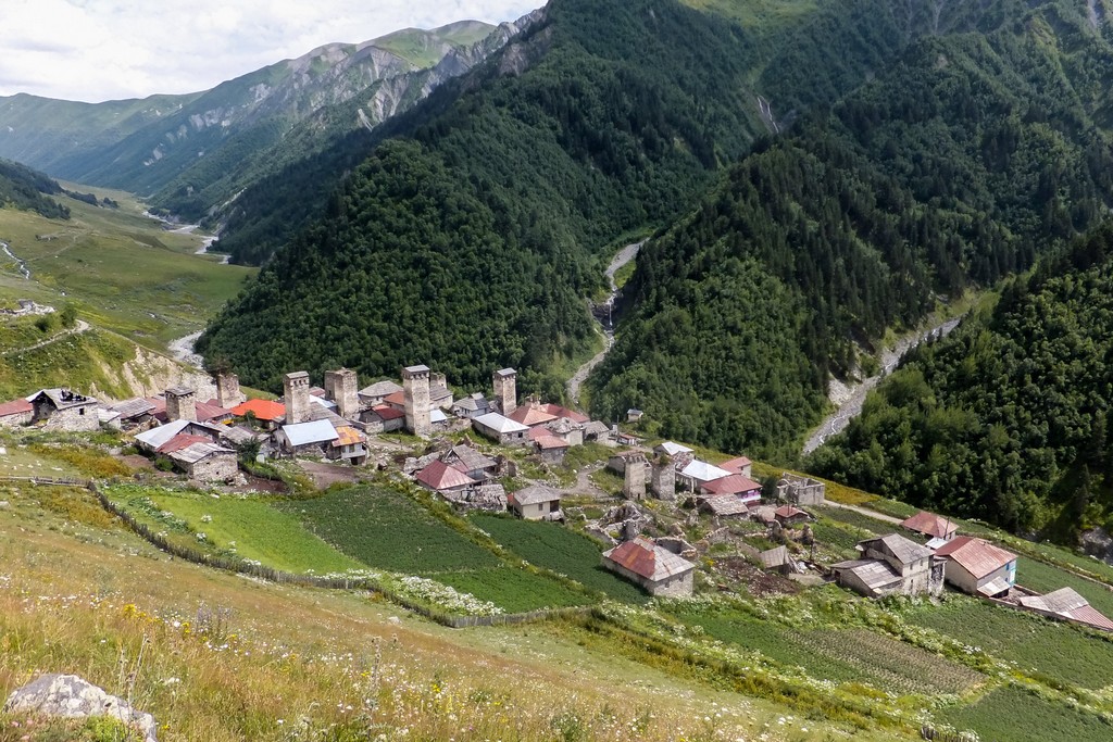 Поход в горы Сванетии, экскурсии и море (15/53)